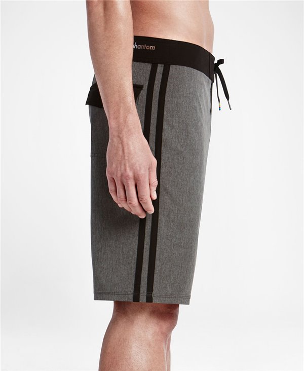 Hurley phantom hyperweave hotsell men's 18 board shorts