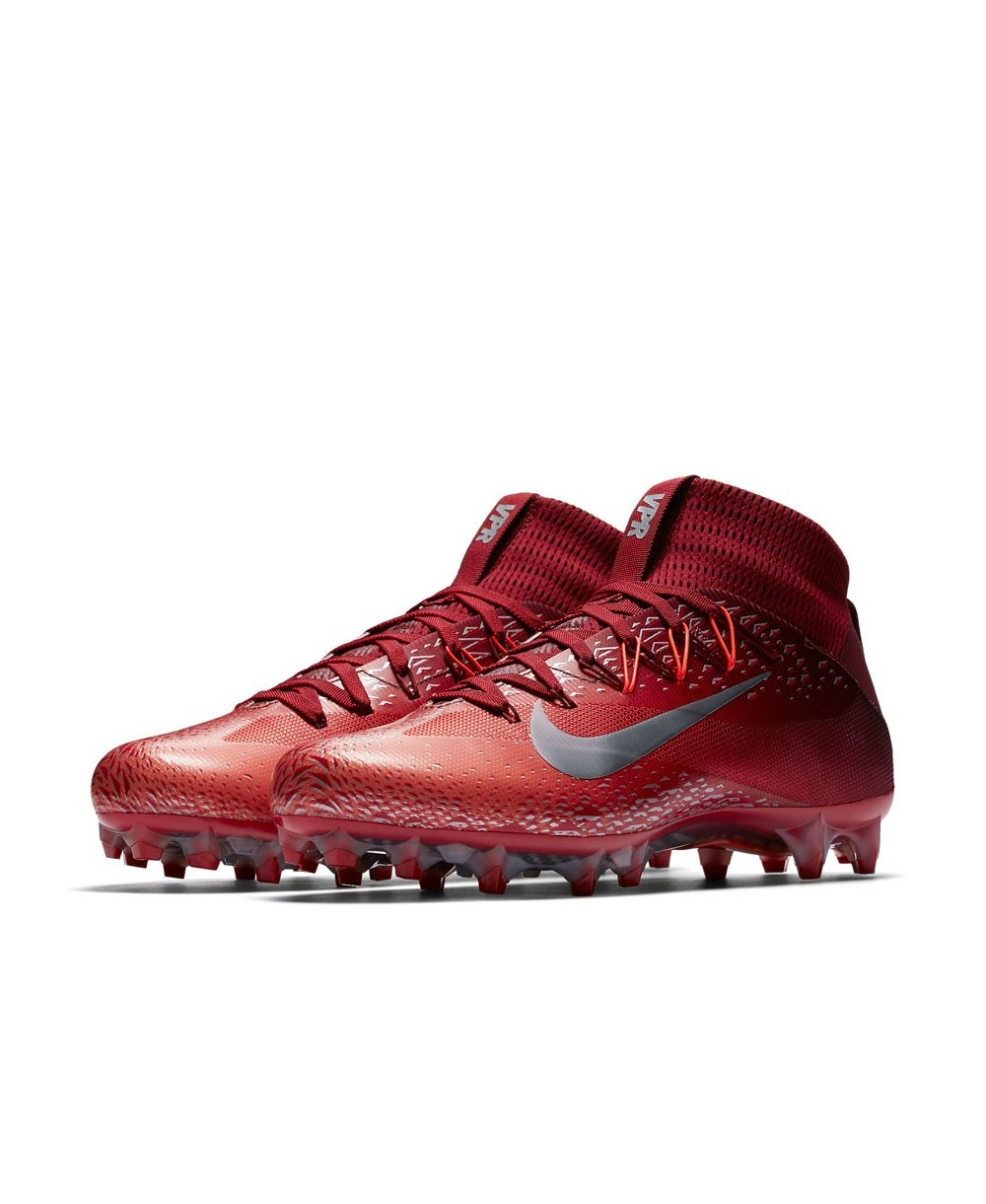 mens red nike football cleats