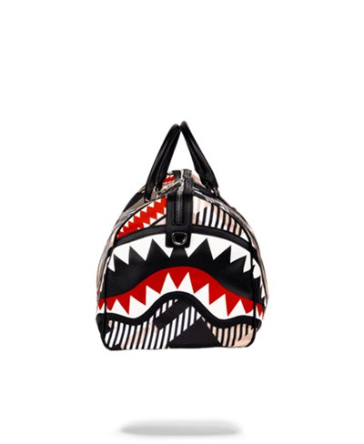 Sprayground sharkburry hotsell
