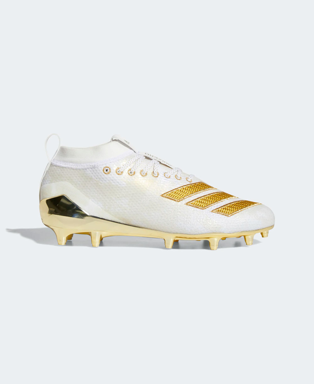 gold football shoes