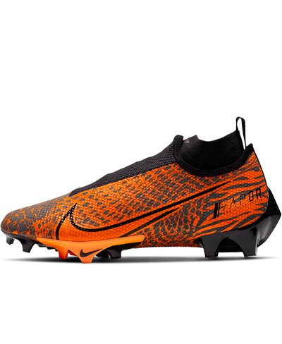 orange jordan football cleats